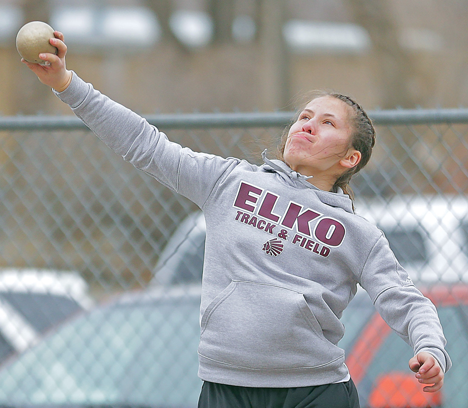 031120-elk-spt-elko-track-marrisa-valdez.jpg